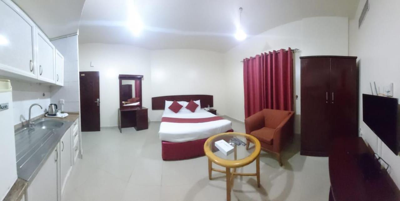 Al Reem Hotel Apartments Sharjah Luaran gambar